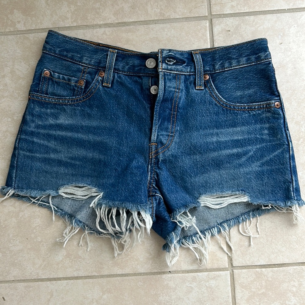 Levi’s 501 shorts